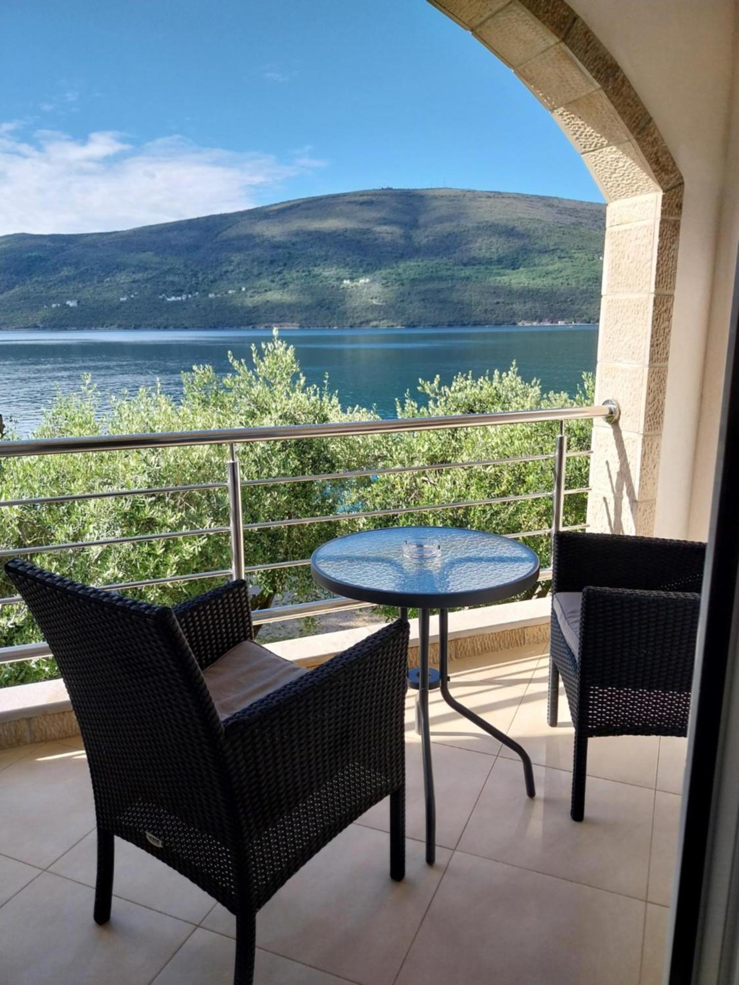 Apartments Villa Danilovic Herceg Novi Exterior photo